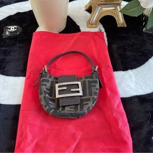 Mini fendi authentic, rare find❤️